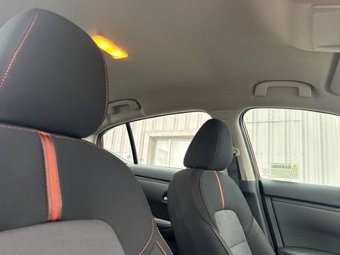 Used 2025 Nissan Sentra SR image 17