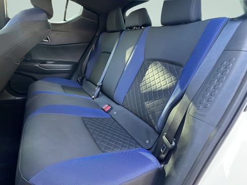 Certified 2021 Toyota C-HR XLE FWD image 9