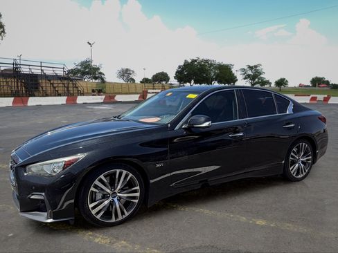 Used 2018 INFINITI Q50 Sport w/ Sensory Package (Sport) RWD image 5