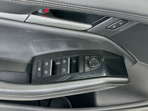 Used 2024 MAZDA MAZDA3 s FWD image 15