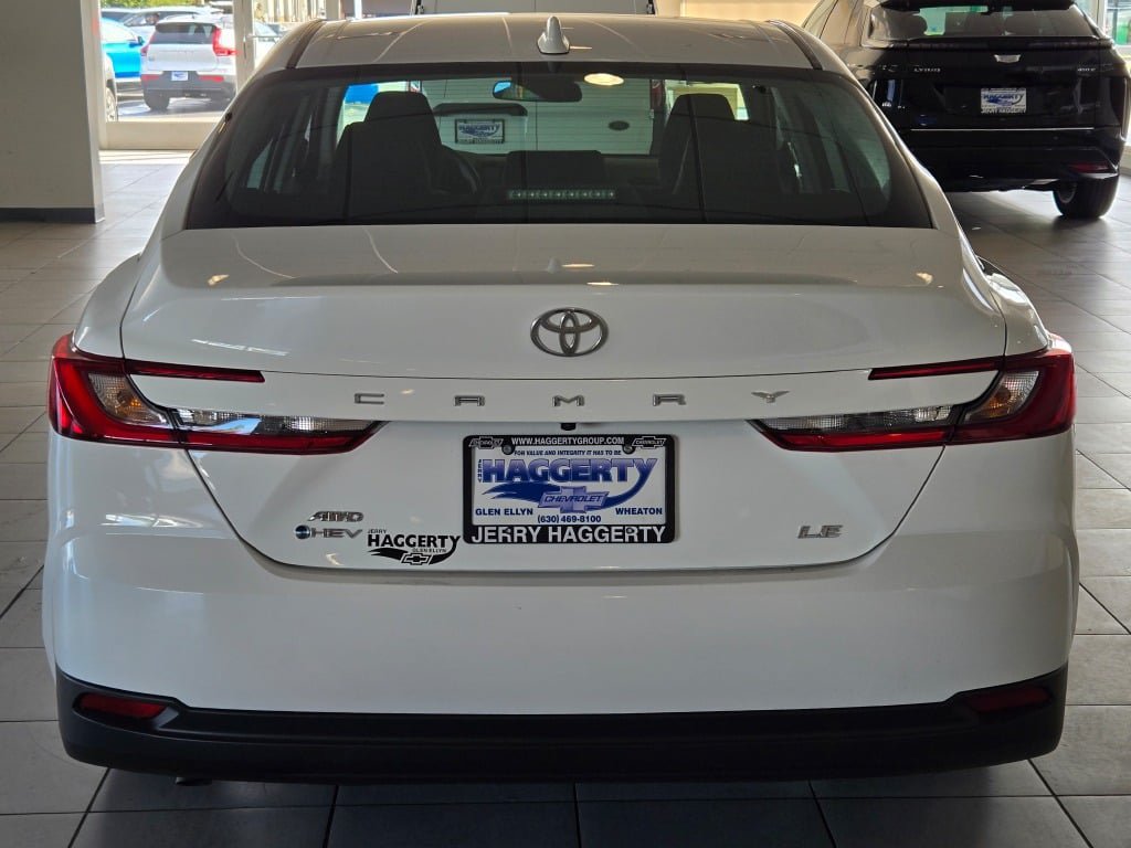 Used 2025 Toyota Camry LE AWD/4WD image 12