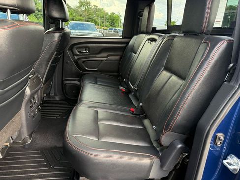 Used 2020 Nissan Titan PRO-4X w/ Pro-4x Convenience Package AWD/4WD image 32