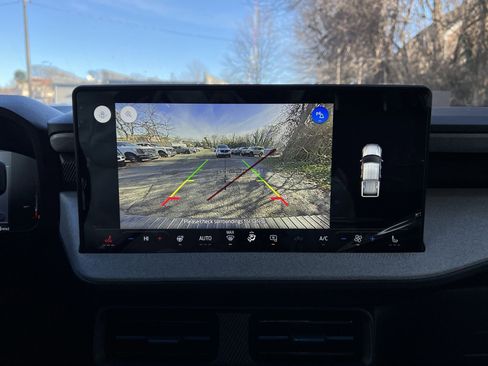 New 2025 Ford Maverick XLT w/ XLT Luxury Package image 19