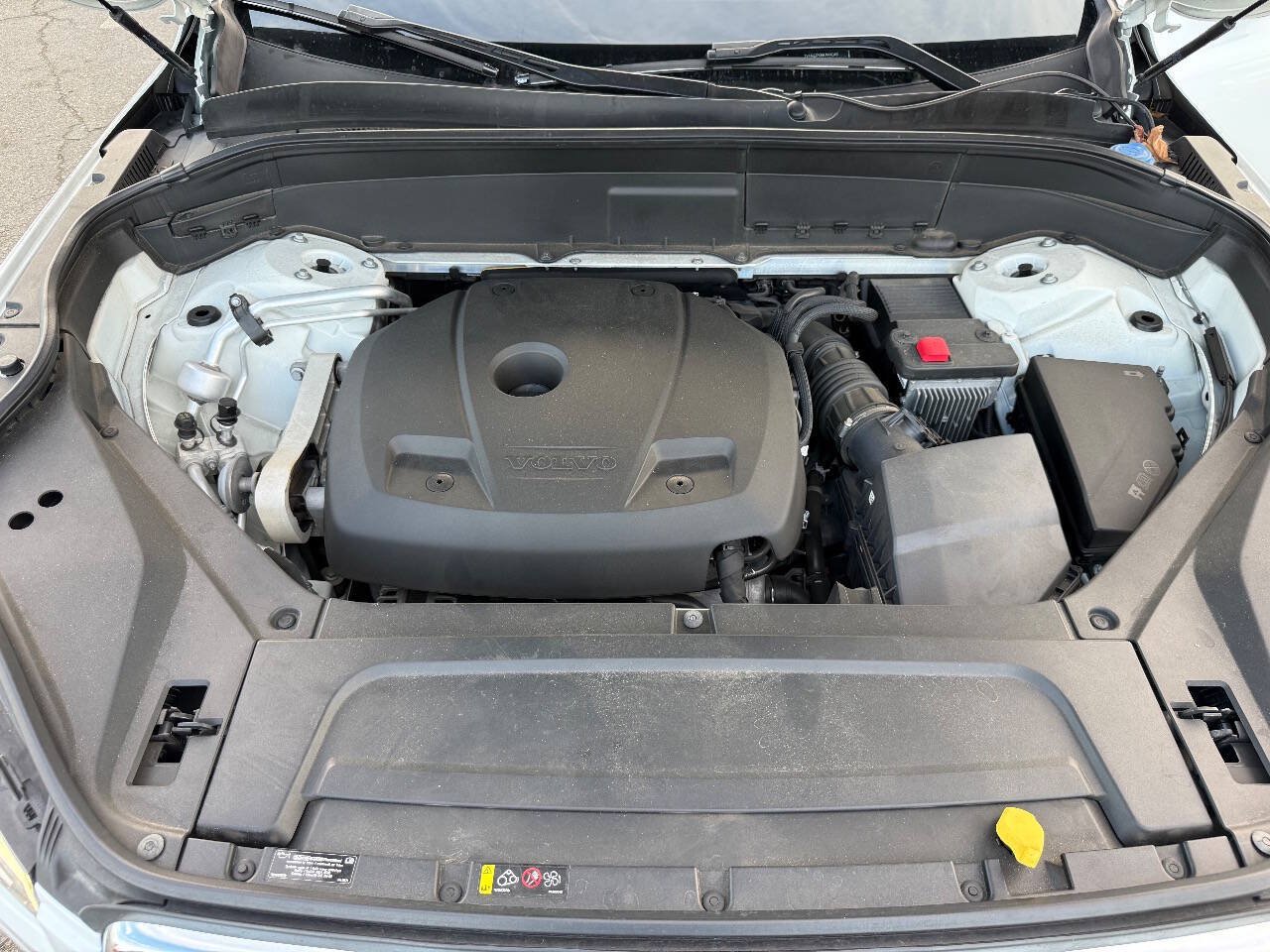 Used 2019 Volvo XC90 T6 Momentum w/ Advanced Package AWD/4WD image 25
