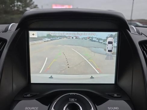 Used 2019 Ford Escape Titanium w/ U9j03 - Titanium Tow Package image 30