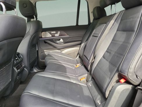 Used 2023 Mercedes-Benz GLS 450 4MATIC image 27