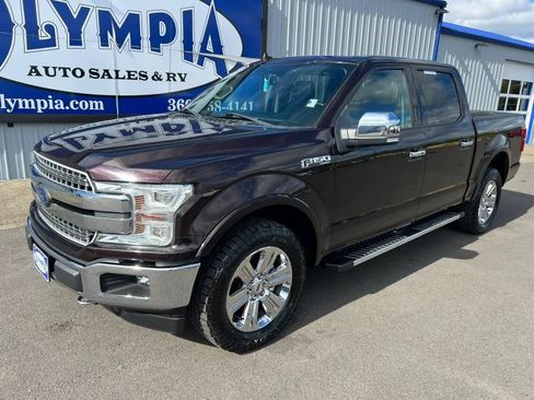 Used 2018 Ford F150 Lariat w/ Equipment Group 502A Luxury AWD/4WD image 2