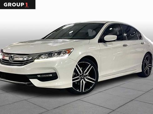 Used 2017 Honda Accord Sport image 1