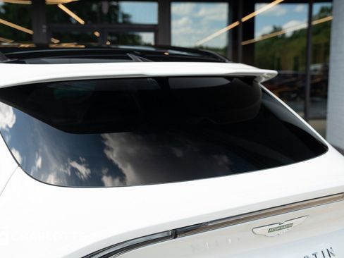 Used 2025 Aston Martin DBX 707 AWD/4WD image 15