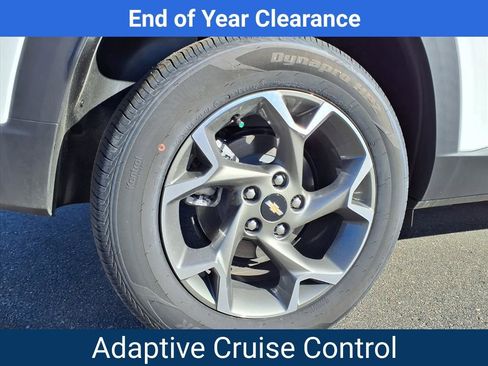 New 2025 Chevrolet Trax LT w/ Driver Confidence Package image 17