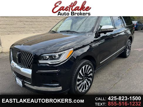 Used 2022 Lincoln Navigator L Black Label image 1