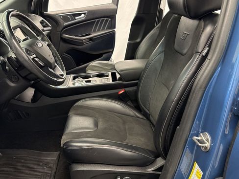 Certified 2019 Ford Edge ST w/ Equipment Group 401A image 9