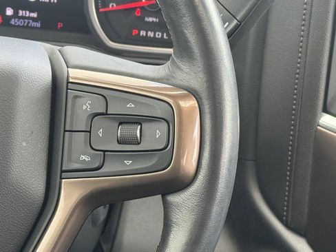 Used 2019 Chevrolet Silverado 1500 High Country w/ Technology Package image 19