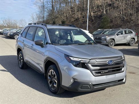 Certified 2025 Subaru Forester Premium w/ Convenience Package #2 image 7