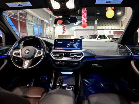 Used 2022 BMW X4 xDrive30i w/ M Sport Package image 31