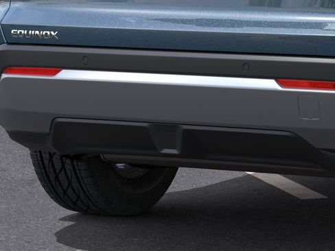 New 2026 Chevrolet Equinox LT FWD image 14