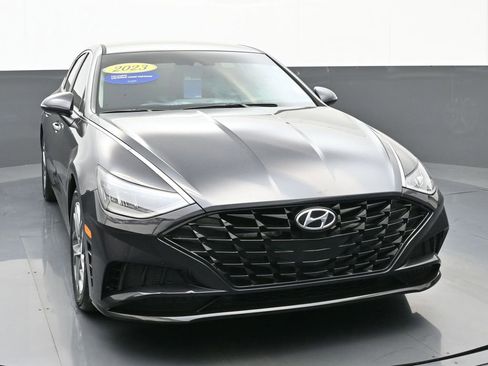 Certified 2023 Hyundai Sonata SEL FWD image 9