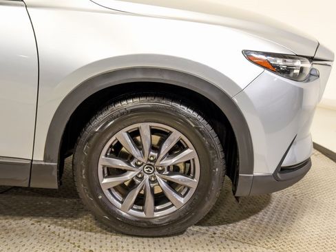 Used 2023 MAZDA CX-9 Touring image 13