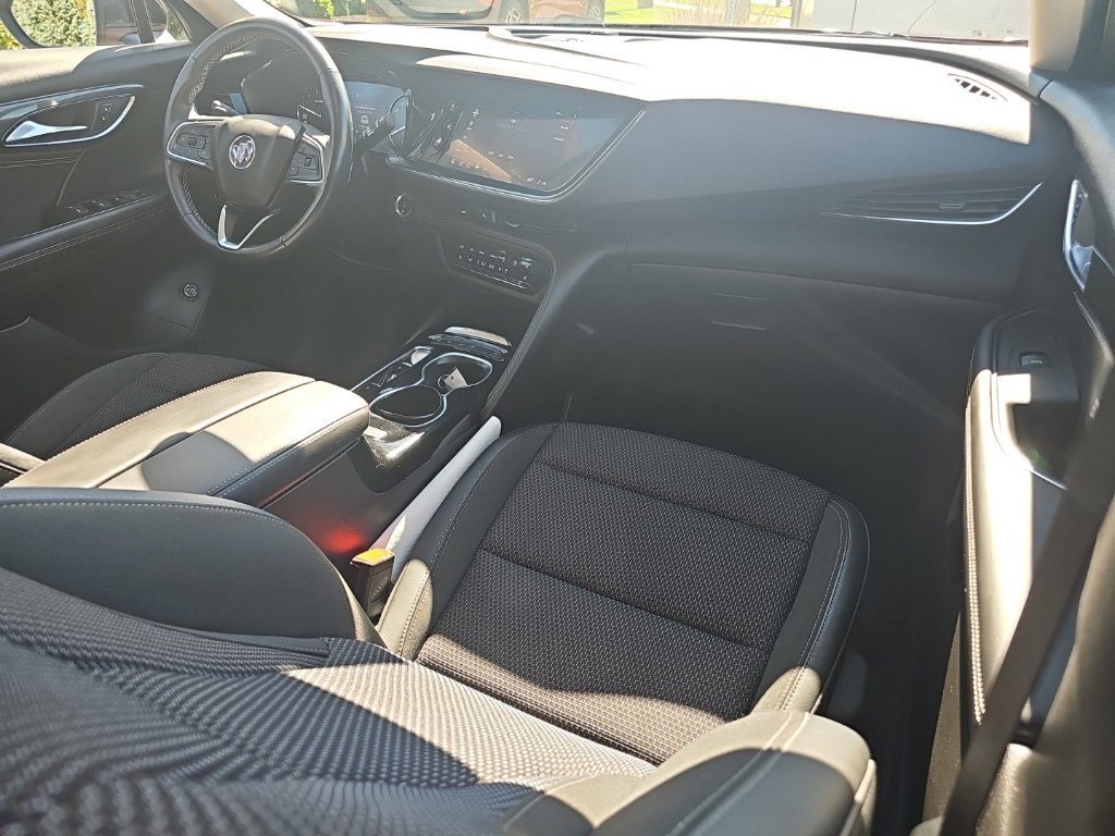 Used 2023 Buick Envision Preferred w/ Sport Touring Package AWD/4WD image 25