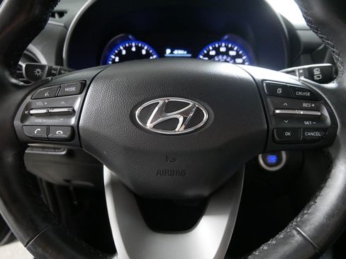 Used 2018 Hyundai Kona SEL AWD/4WD image 25