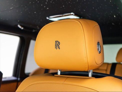 Used 2024 Rolls-Royce Cullinan AWD/4WD image 18