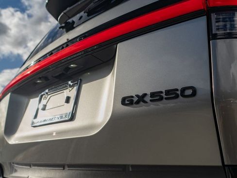 New 2026 Lexus GX 550 image 7