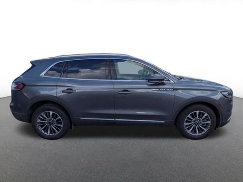 Used 2023 Lincoln Nautilus AWD w/ Premium Package image 6