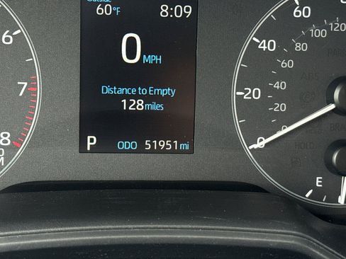 Used 2023 Toyota Corolla LE FWD image 3