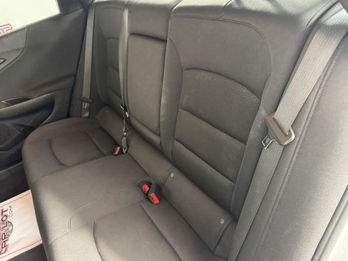 Used 2022 Chevrolet Malibu LT image 35