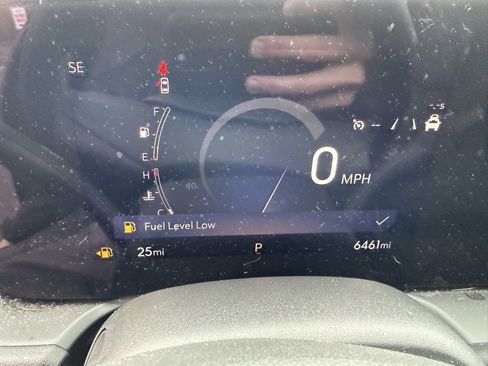 Used 2025 Buick Encore GX Preferred w/ Comfort Package image 7