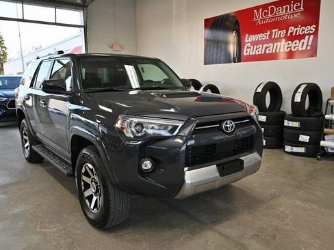Used 2024 Toyota 4Runner TRD Off-Road image 3