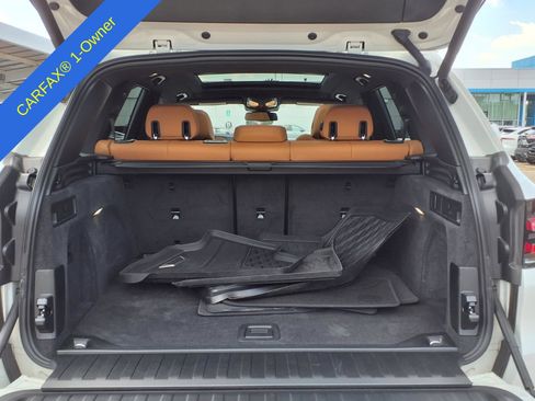 Used 2024 BMW X5 xDrive40i w/ Parking Assistance Package AWD/4WD image 12