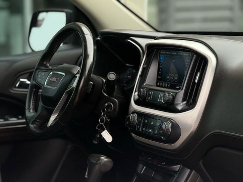 Used 2019 GMC Canyon SLE w/ SLE Convenience Package RWD image 14