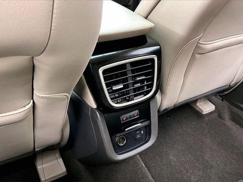 Used 2022 Lincoln Nautilus Reserve image 33