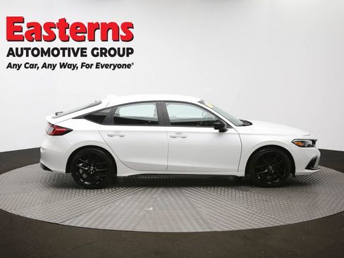 Used 2023 Honda Civic Sport image 46