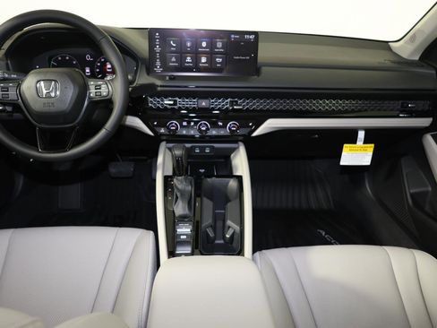 New 2026 Honda Accord EX-L image 8