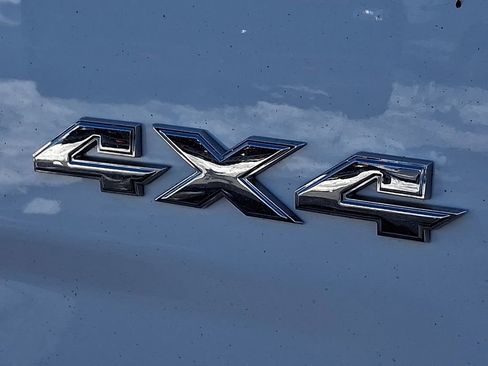 Used 2023 RAM 1500 Classic SLT w/ Protection Group image 22