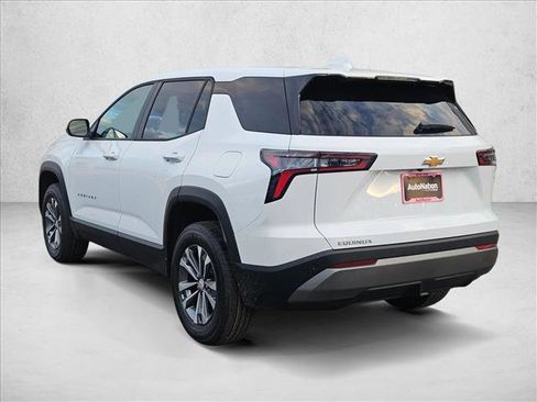 New 2026 Chevrolet Equinox LT FWD image 9