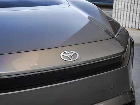 New 2026 Toyota bZ FWD image 10