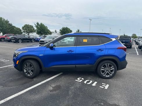 Used 2021 Kia Seltos S AWD/4WD image 8