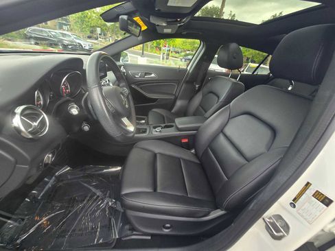 Certified 2019 Mercedes-Benz GLA 250 4MATIC image 23