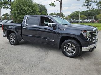 Used 2025 GMC Sierra 1500 SLT video 2