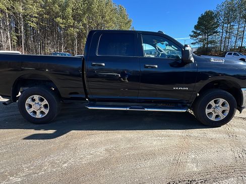 Used 2024 RAM 2500 Big Horn w/ Bed Utility Group image 7