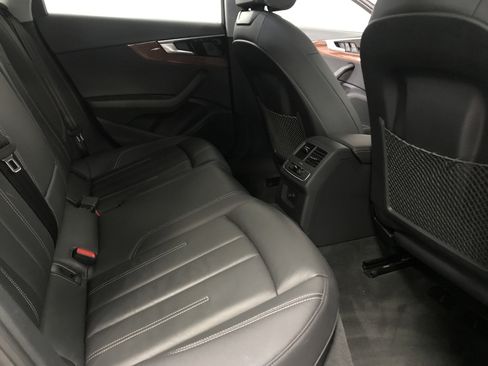 Used 2023 Audi A4 2.0T Premium w/ Convenience Package image 12