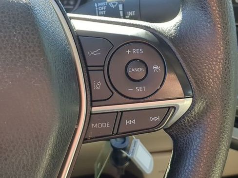 Used 2024 Toyota Camry LE image 27