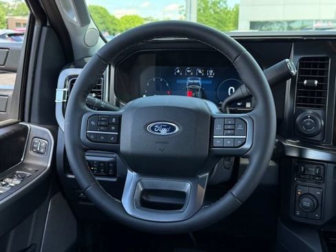 Used 2026 Ford F250 Lariat w/ Black Appearance Package AWD/4WD image 7