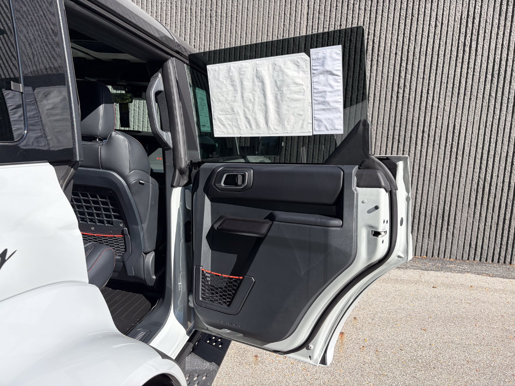 New 2026 Ford Bronco Raptor w/ Interior Carbon Fiber Pack AWD/4WD image 26