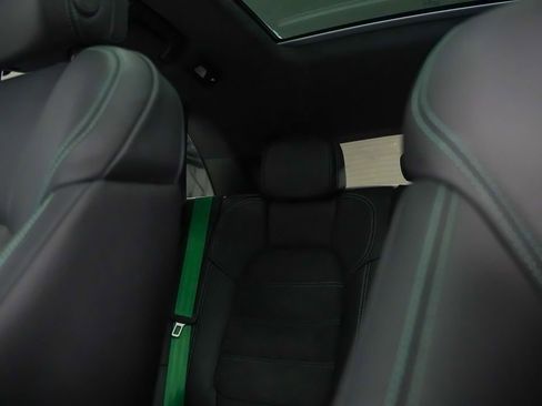 Certified 2026 Porsche Macan GTS AWD/4WD image 36