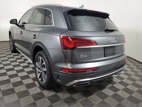 Used 2023 Audi Q5 2.0T Premium w/ Convenience Package AWD/4WD image 4