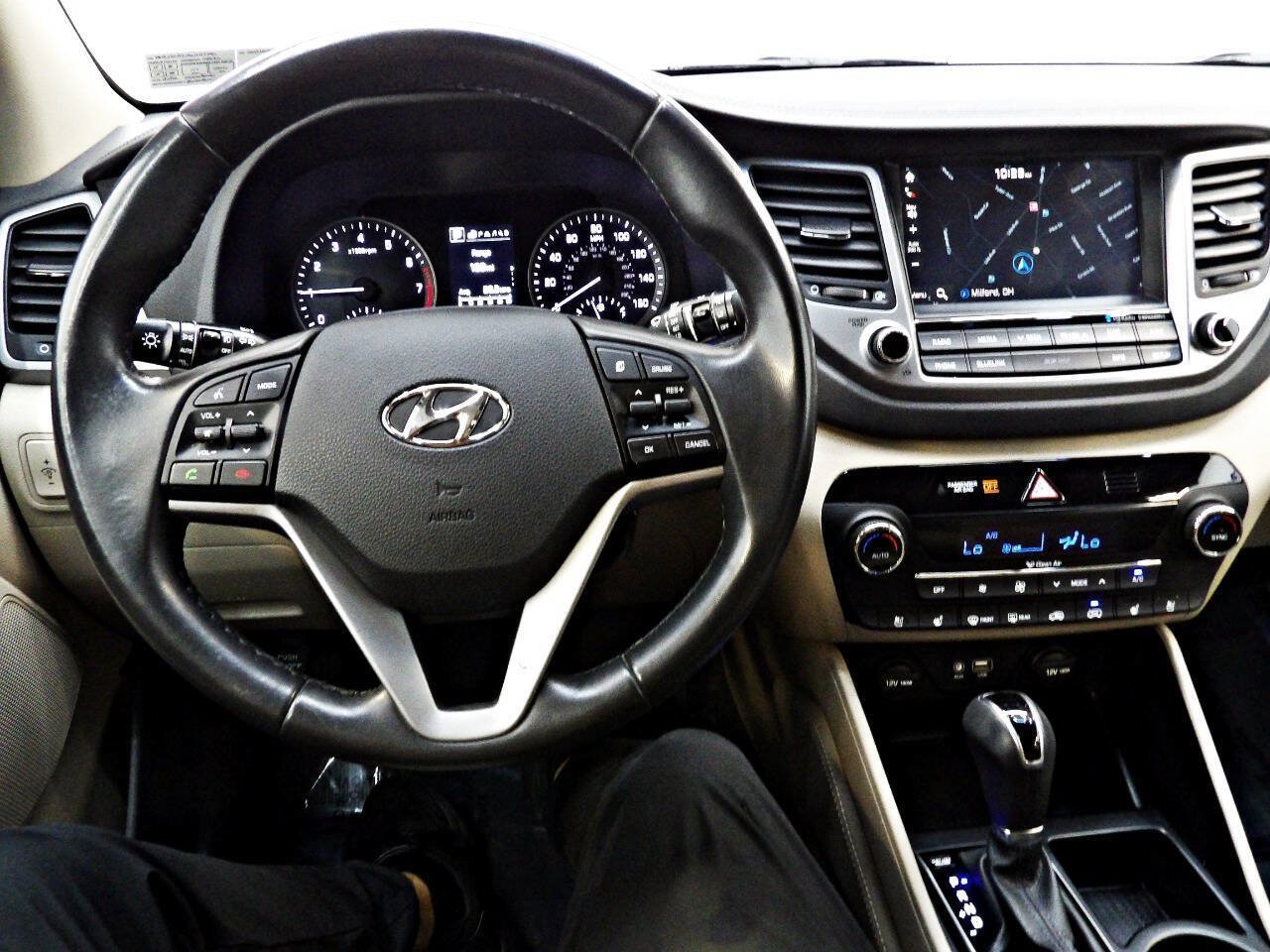 Used 2016 Hyundai Tucson Limited w/ Option Group 03 AWD/4WD image 19
